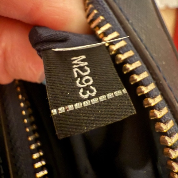 Kate Spade Lauryn Colorblock Crossbody Camera Bag (NWT) - Picture 3 of 12